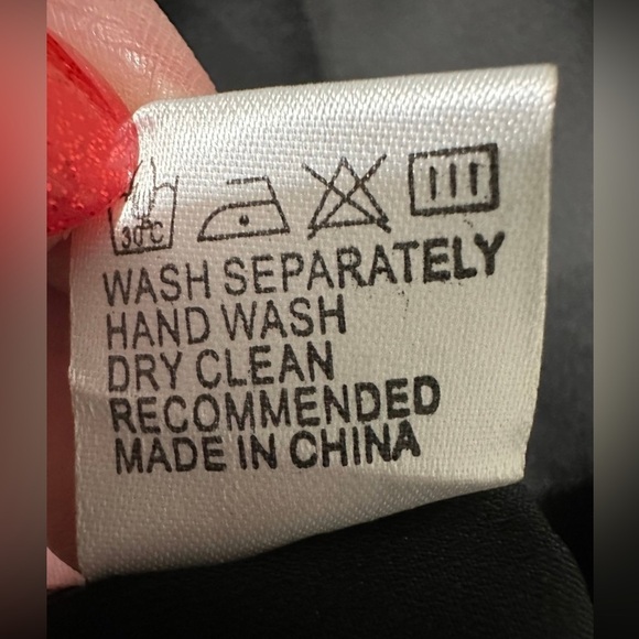 Black Modest Flare Long-Sleeve Satin Maxi Party Gown – Size Large - Picture 14 of 17